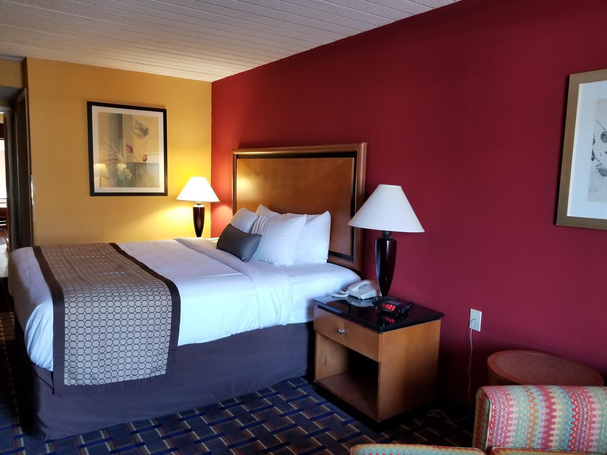 Baymont By Wyndham Knoxville I-75 Esterno foto