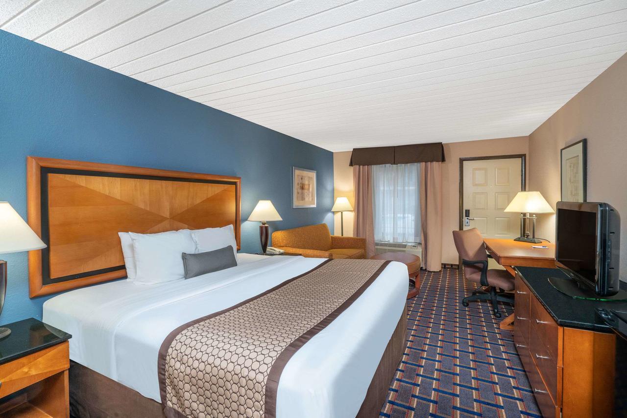Baymont By Wyndham Knoxville I-75 Esterno foto
